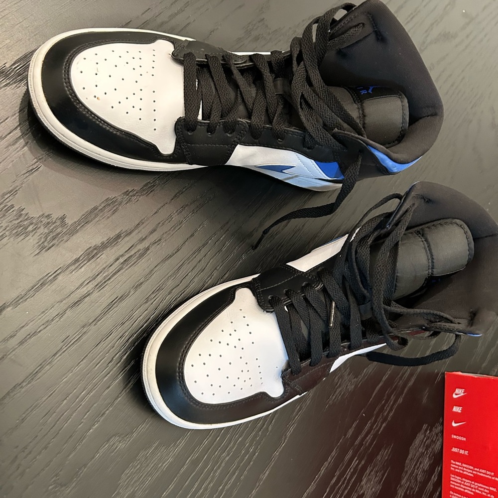 Nike Air Jordan High Tops Black Blue White - Image 6
